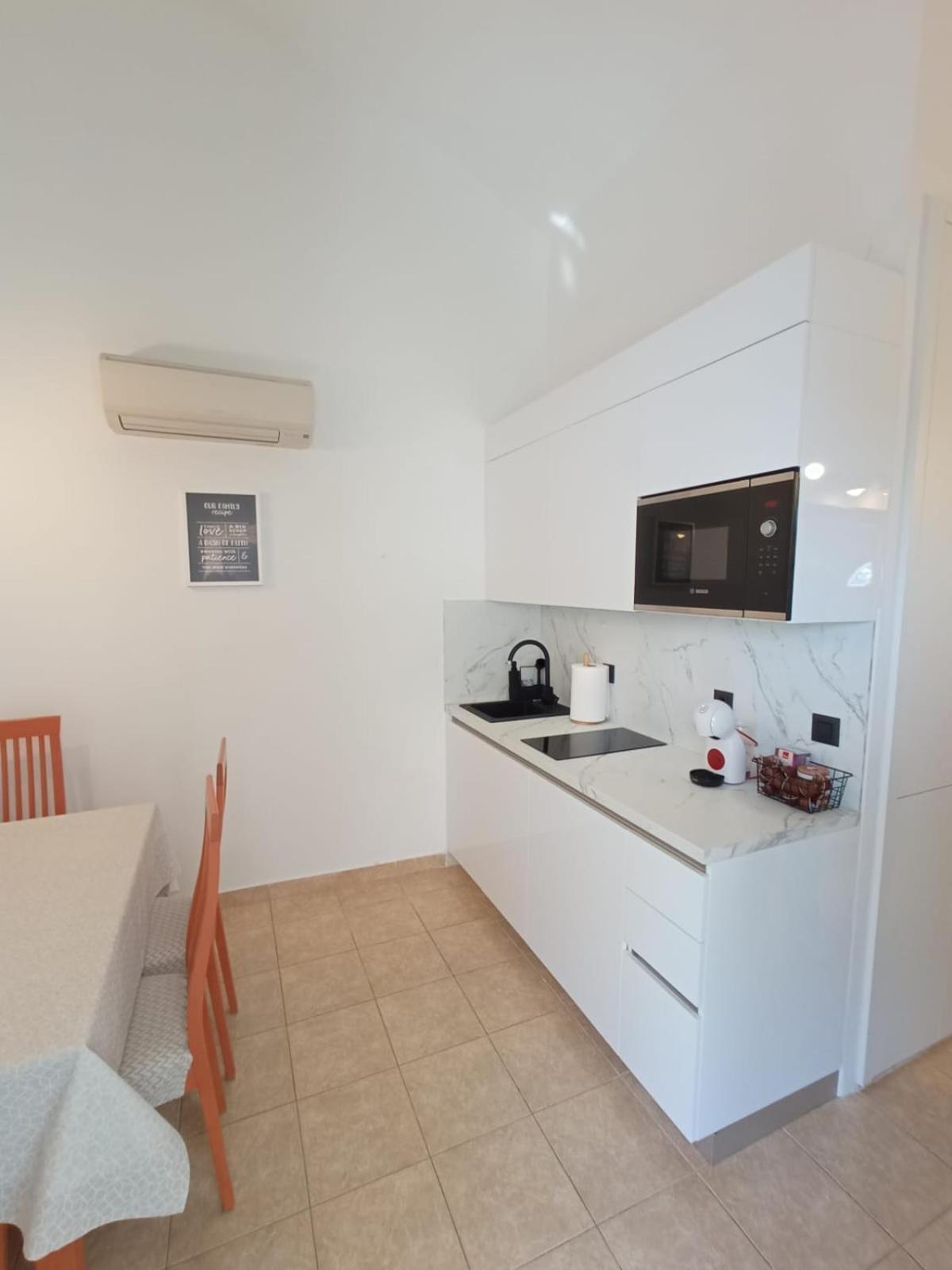 Sunny Beach Apartment Lavica Podstrana Exterior foto
